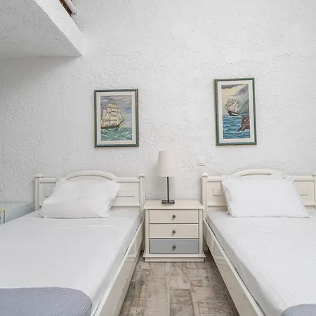 Aggistri Seafront House Pefkochori