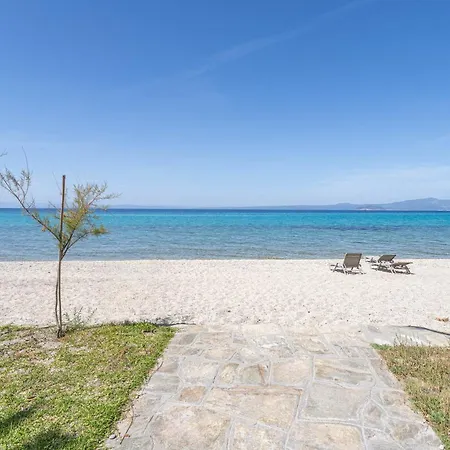 Aggistri Seafront House Ferienhaus *