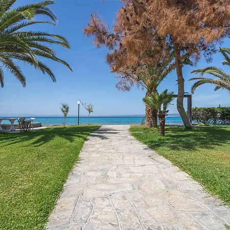 Aggistri Seafront House Ferienhaus